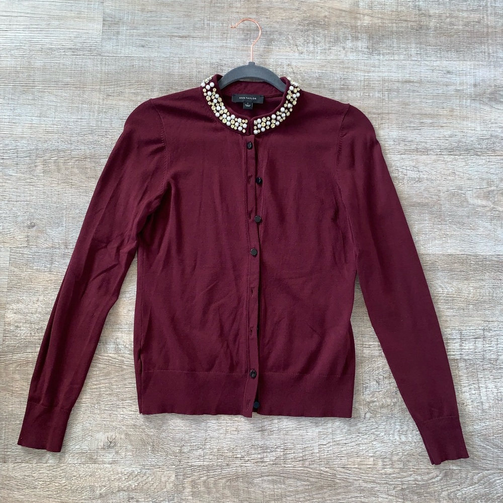 Ann Taylor Cardigan with Pearl and Swarovski!!😍😍